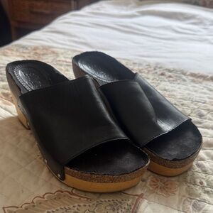 Latigo Women’s Leather Clog Sandals, NWOT, Size 8, From Anthropologie